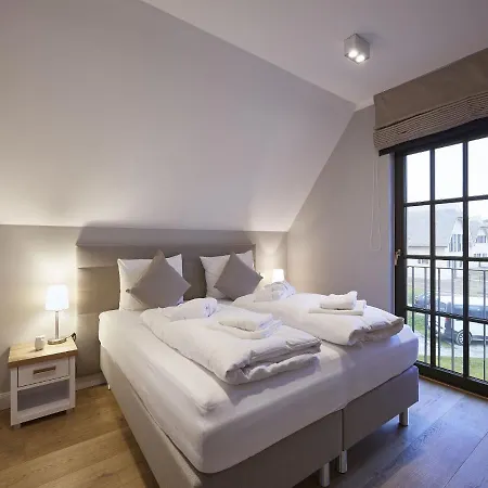 Reetland Am - Luxus Reetdachvilla Mit 3 Schlafzimmern, Sauna Und Kamin F11 * ドランスケ