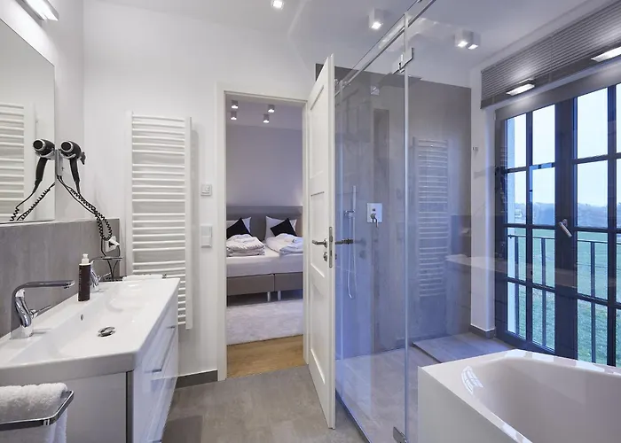 펜션 Reetland Am - Luxus Reetdachvilla Mit 3 Schlafzimmern, Sauna Und Kamin F11 *